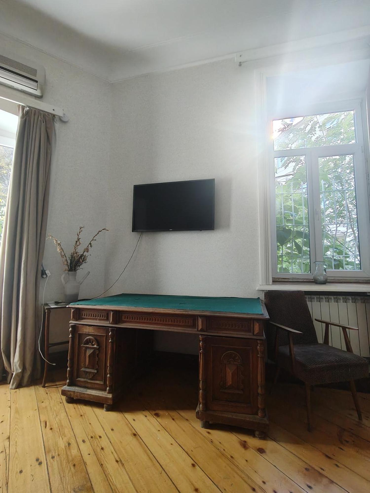 Ambience Hostel & Apartments Tbilisi Exterior photo